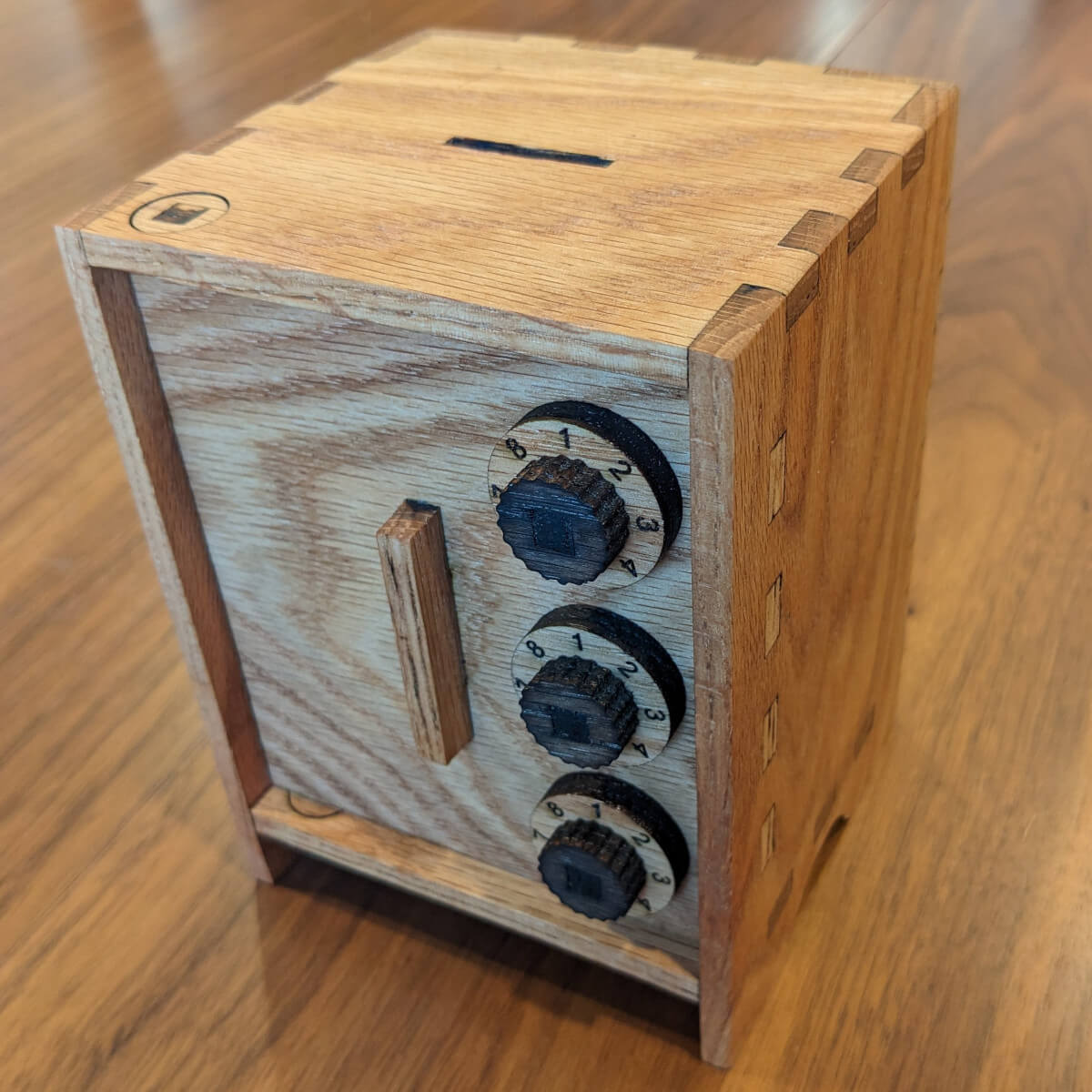 Закрытый вид