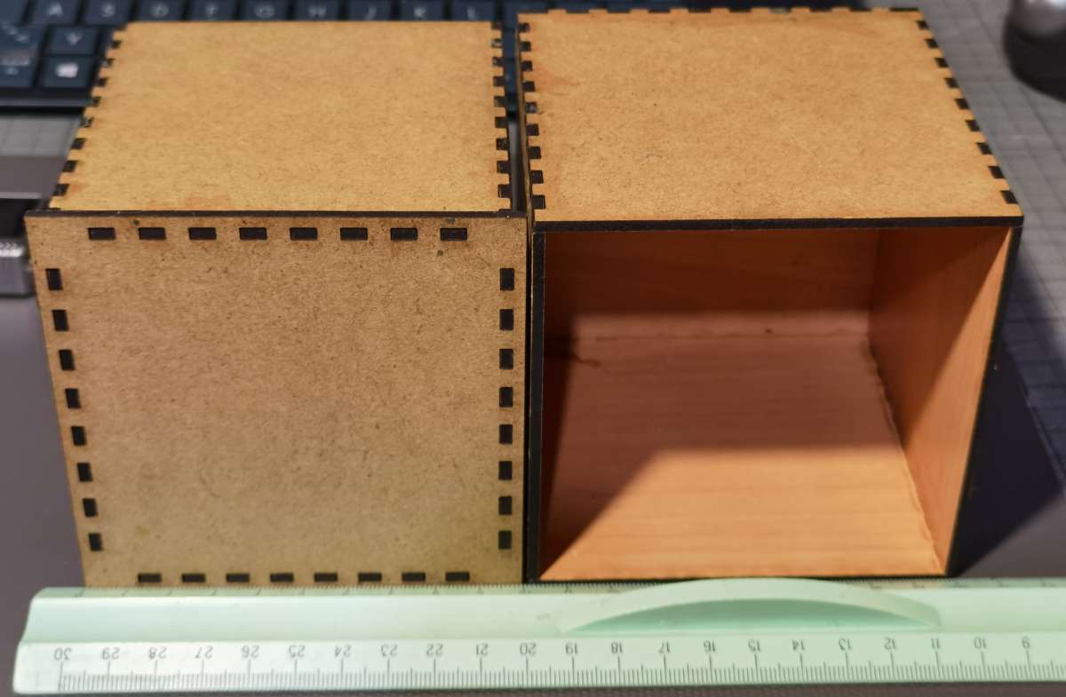 Двухкомпонентная коробка - Вид снизу