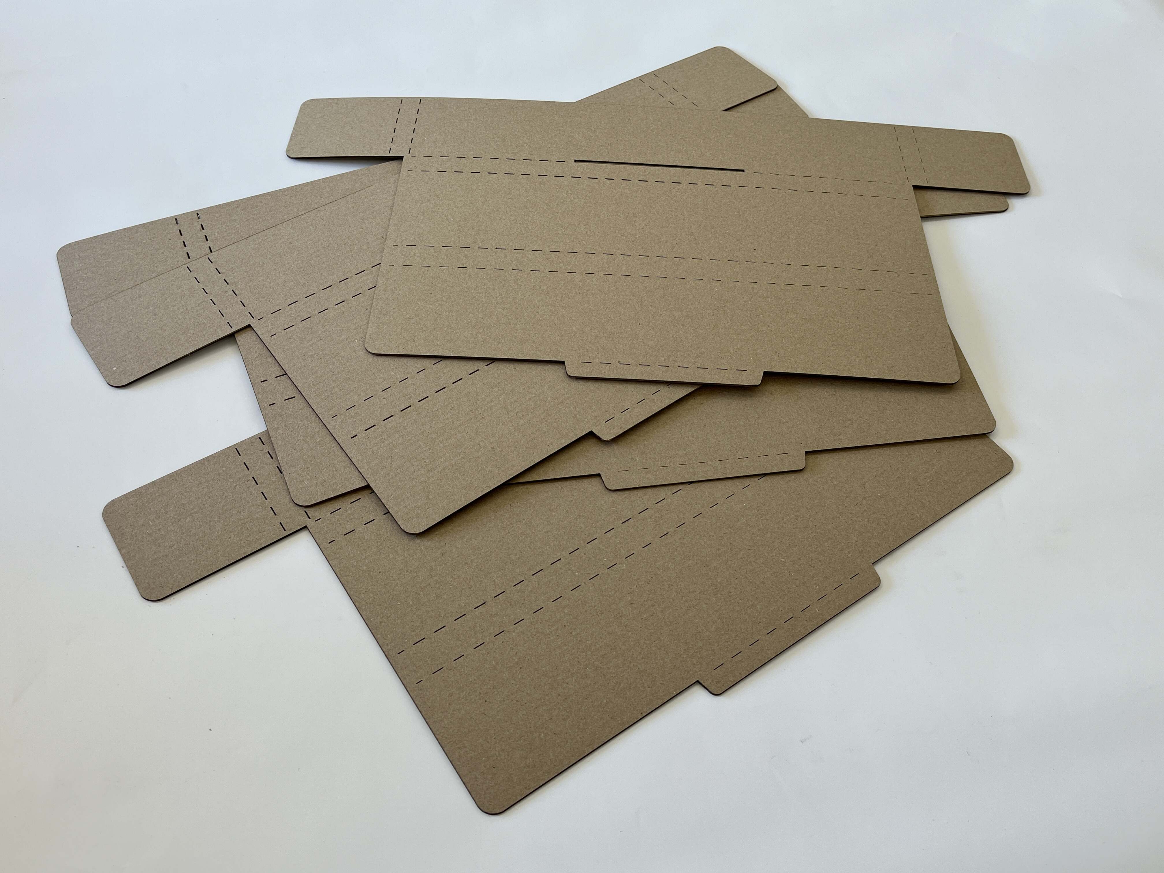 Коробка из картона лазерной резкой - заготовки