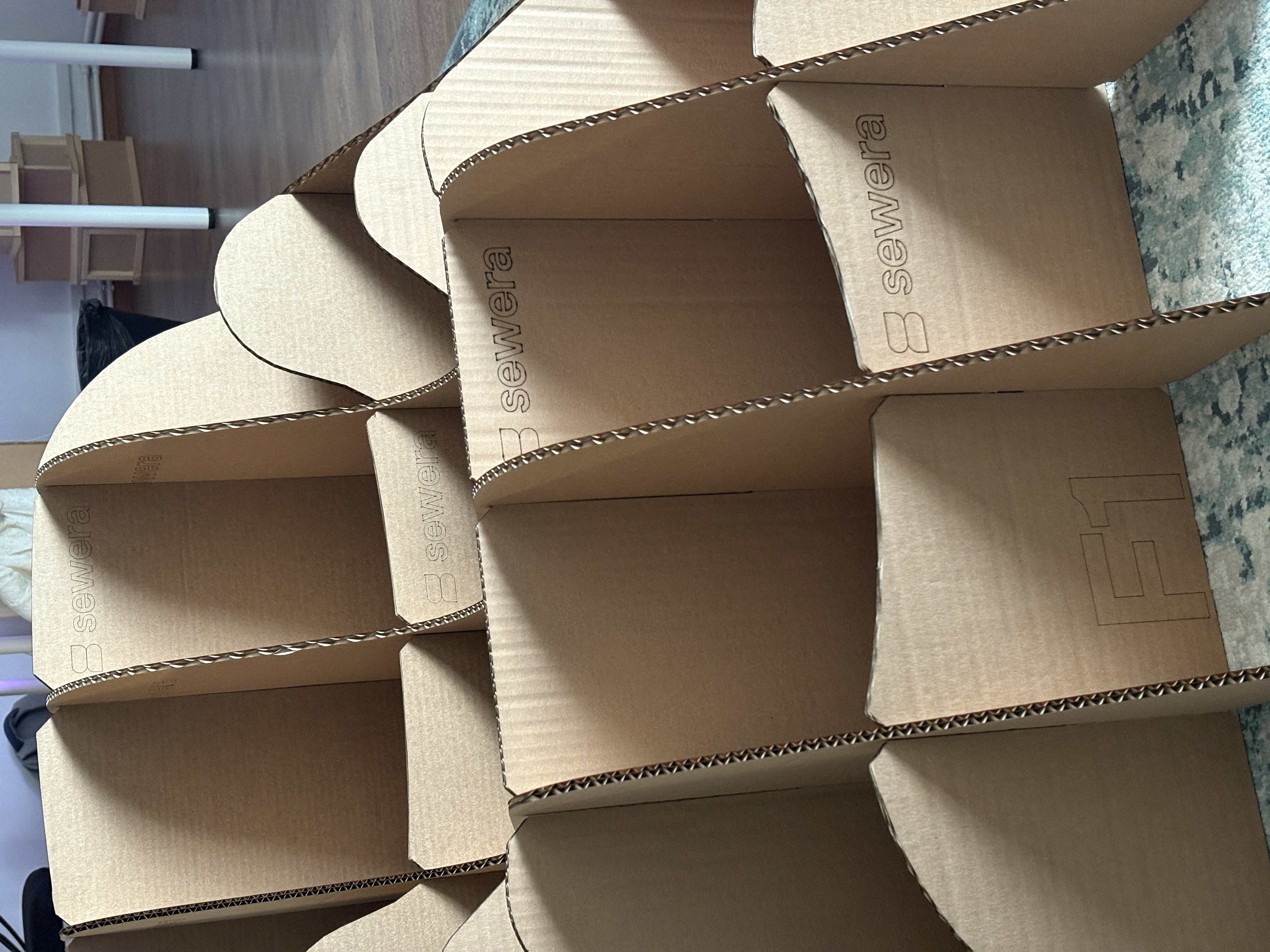 Лазерная резка картона - стул